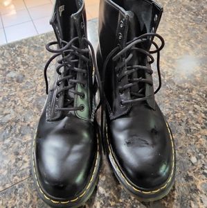 Doc Martens Boots